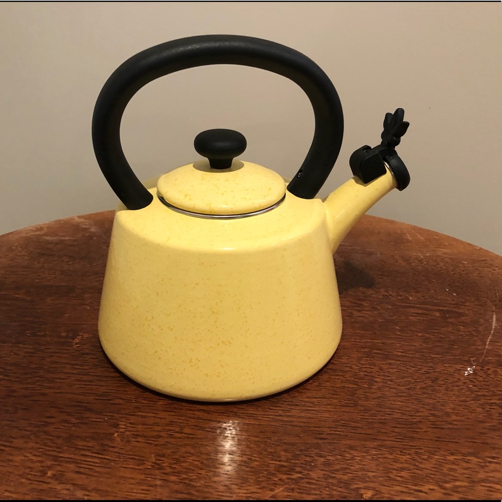 Paula Deen yellow stovetop kettle